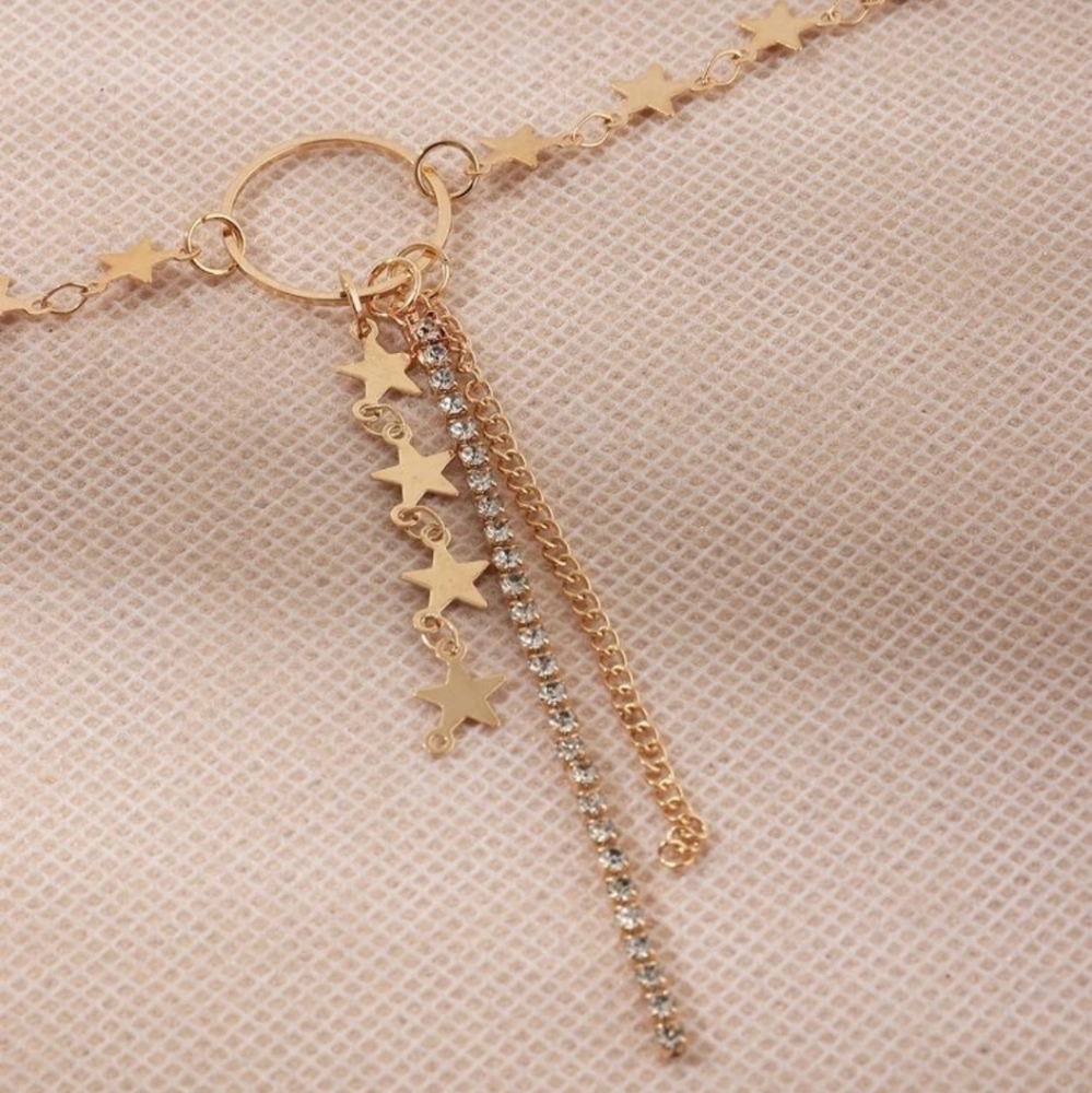 ⬇️VIVA | Star Tassel Gold Necklace - Picture 4 of 5
